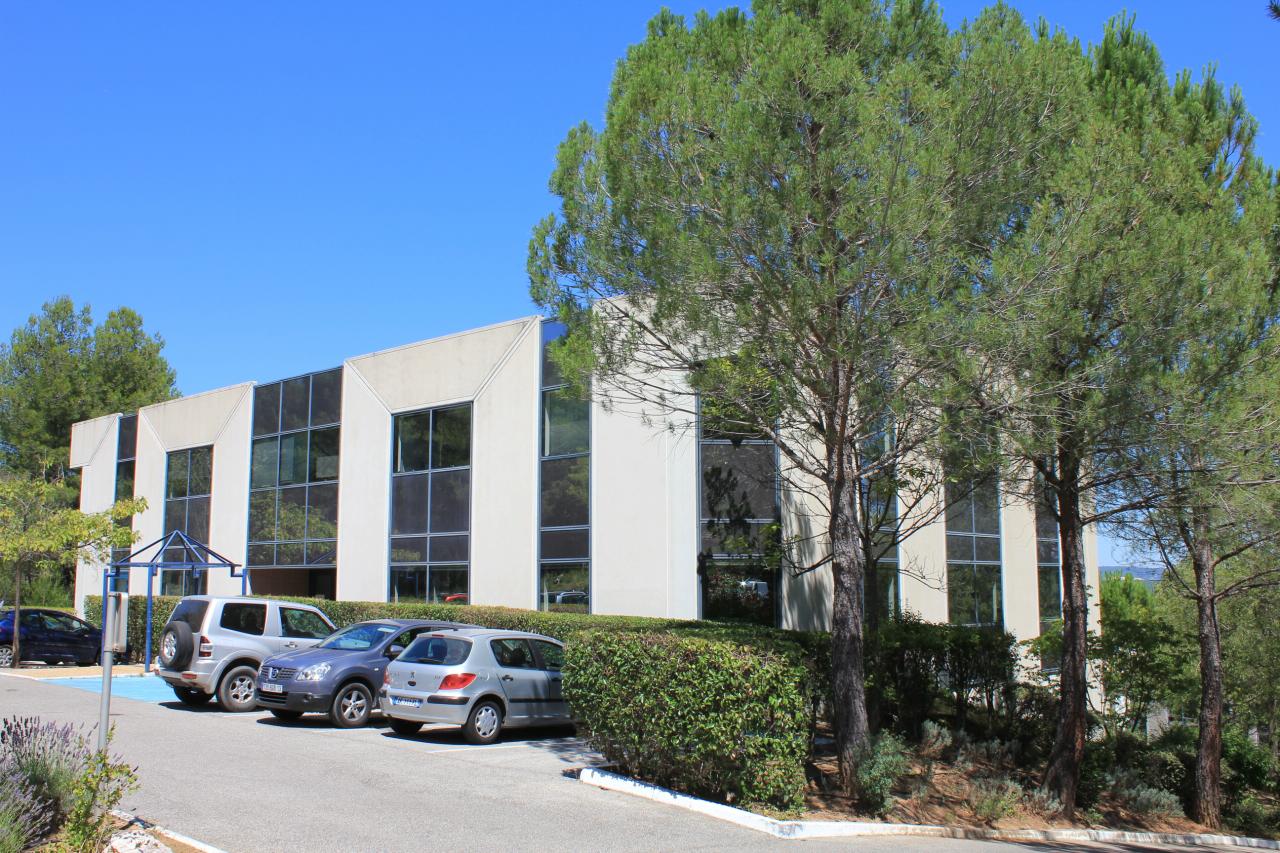 Bureau Aix-en-Provence 160m² Location bureau Aix-en-Provence Bouches-du-Rhône OLBUR2115090 0